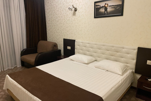 «Стандарт» двухместный с балконом и видом на море